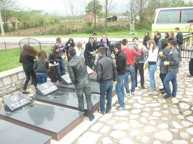 k-P1030218.JPG